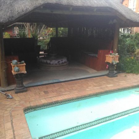 Treetops & Treats Guest House Pretoria-Noord Exteriér fotografie